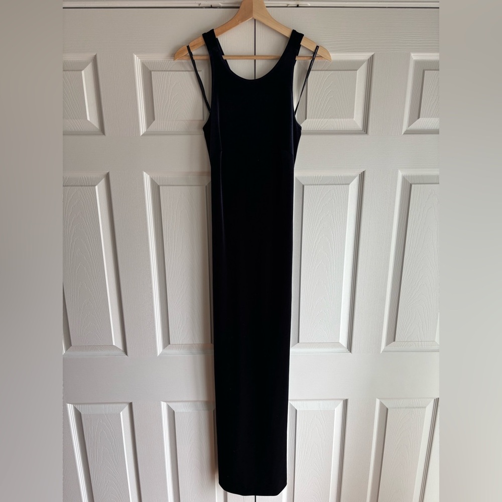 Laundry By Shelli Segal Midnight Blue Velvet Gown